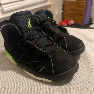 Air Jordan retro 6 Electric Green